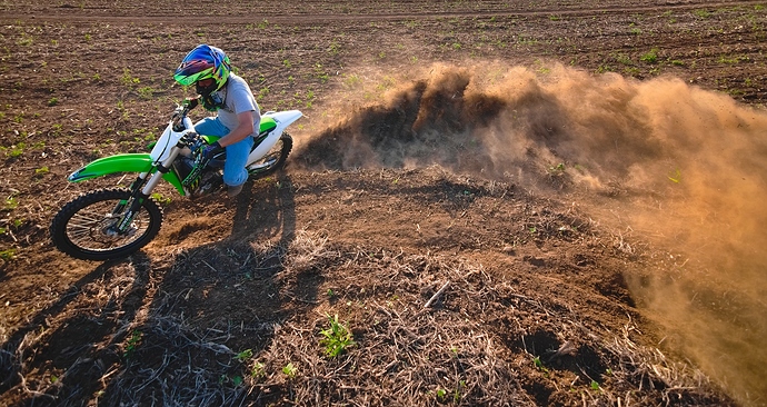 motocross-4094693_1920